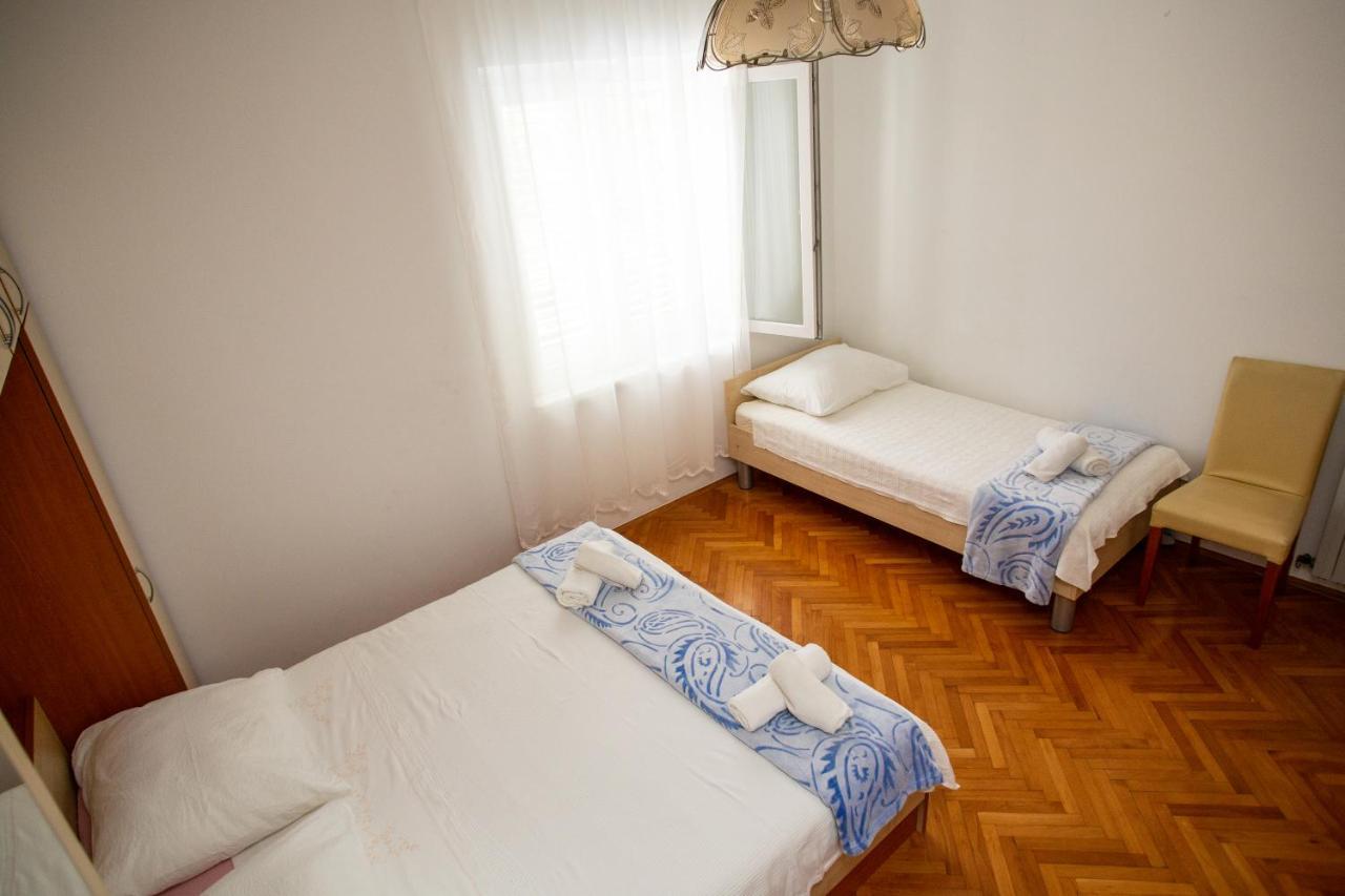 Apartment Katarina Novalja Exteriör bild
